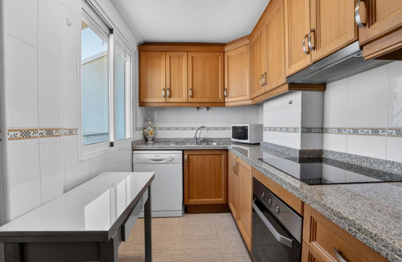 Herverkoop - Appartement -
Torrevieja - Costa Blanca