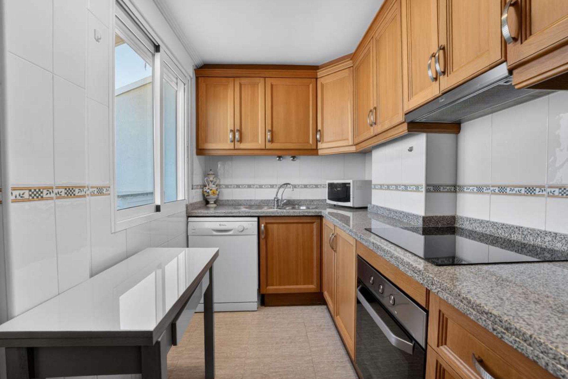 Herverkoop - Appartement -
Torrevieja - Costa Blanca