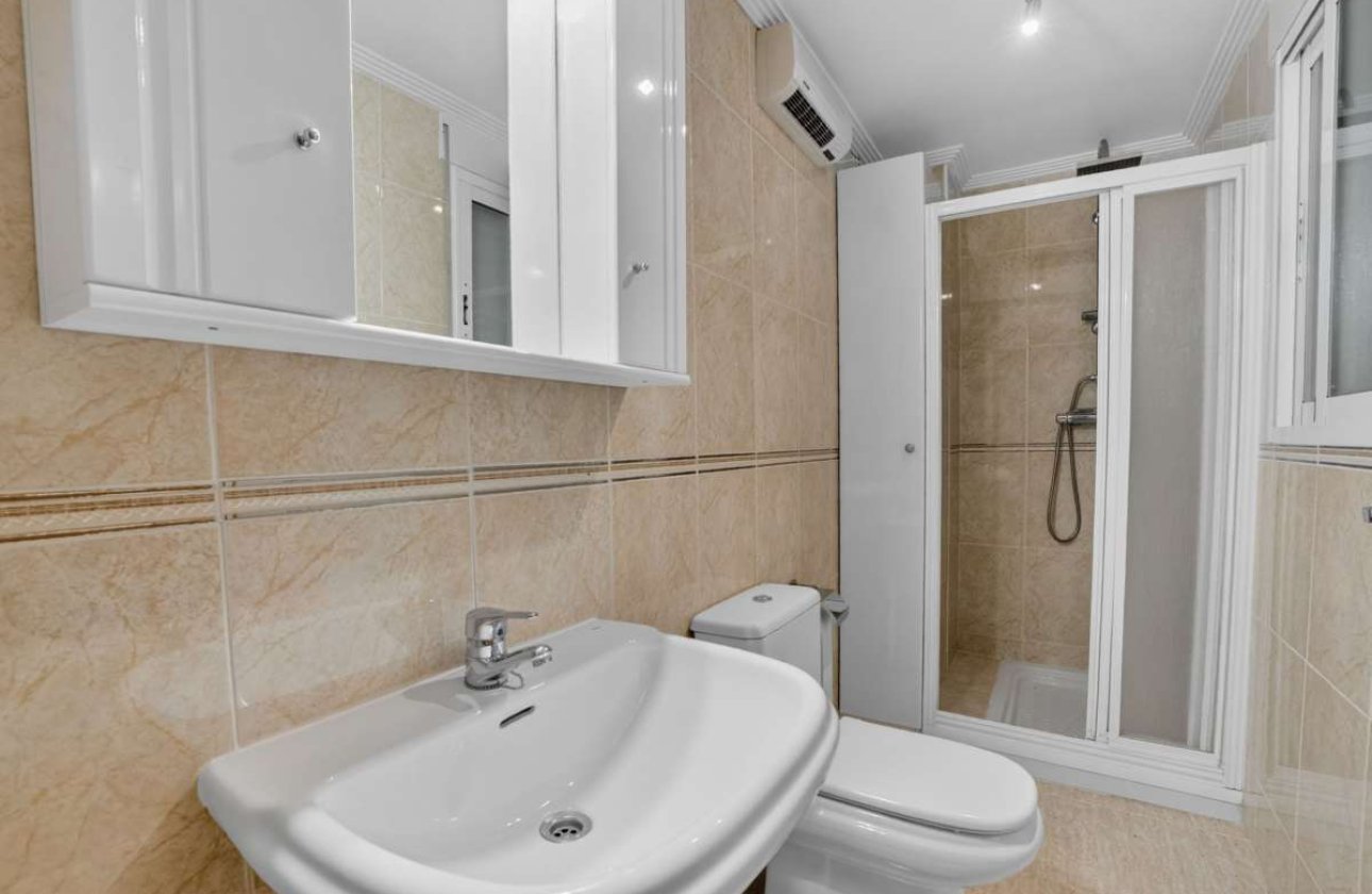 Herverkoop - Appartement -
Torrevieja - Costa Blanca