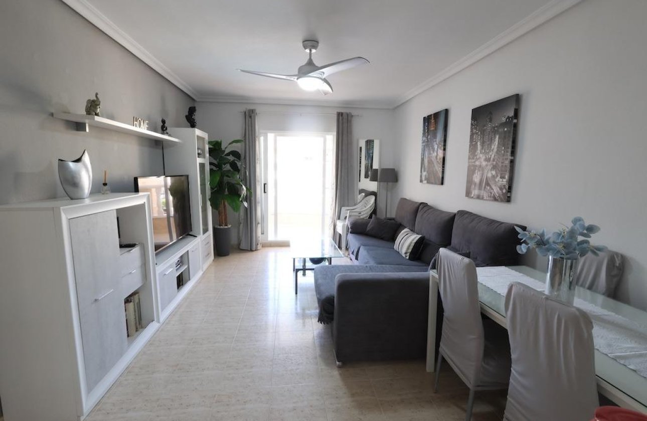 Herverkoop - Appartement -
Torrevieja - Costa Blanca