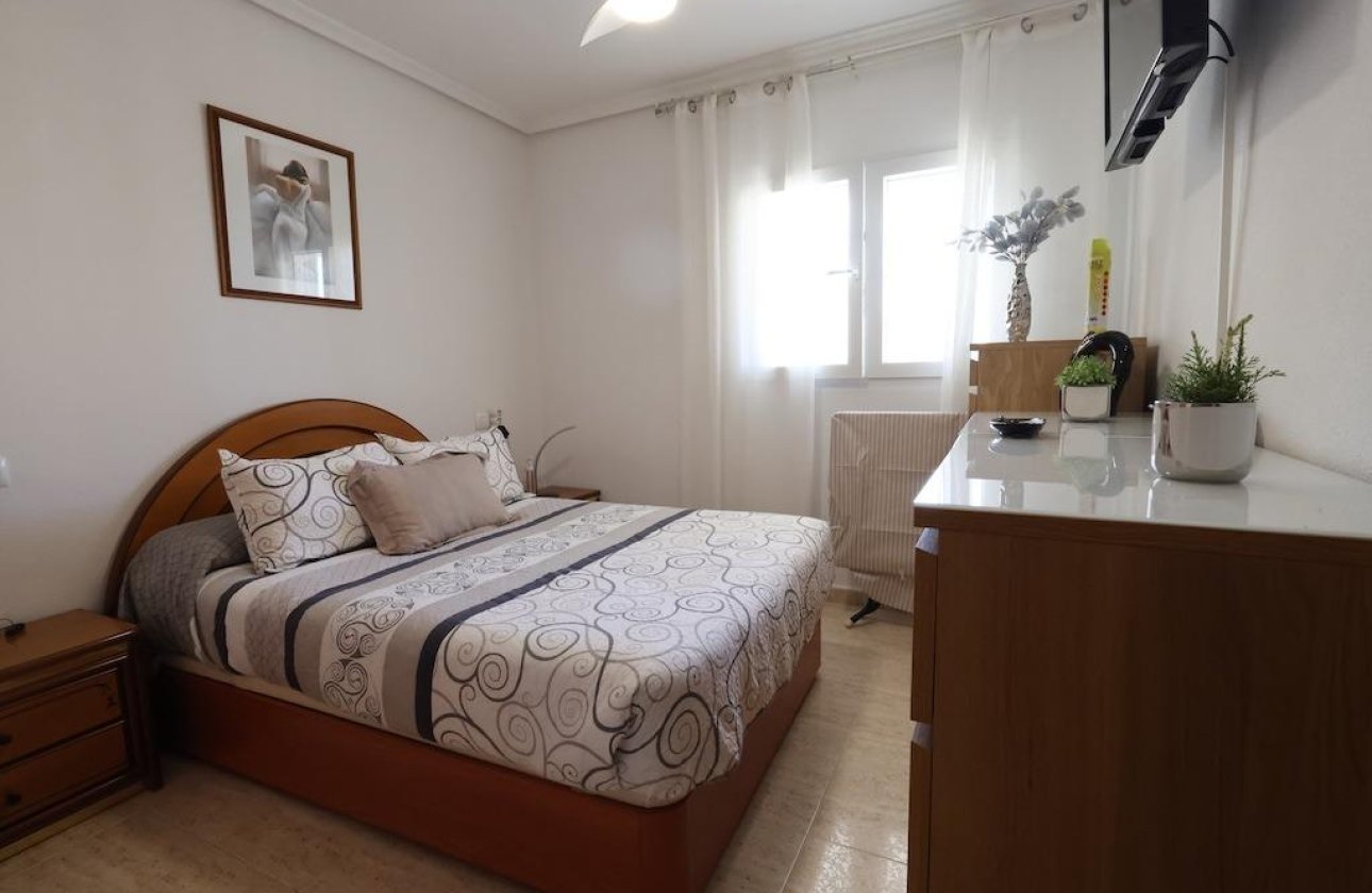 Herverkoop - Appartement -
Torrevieja - Costa Blanca
