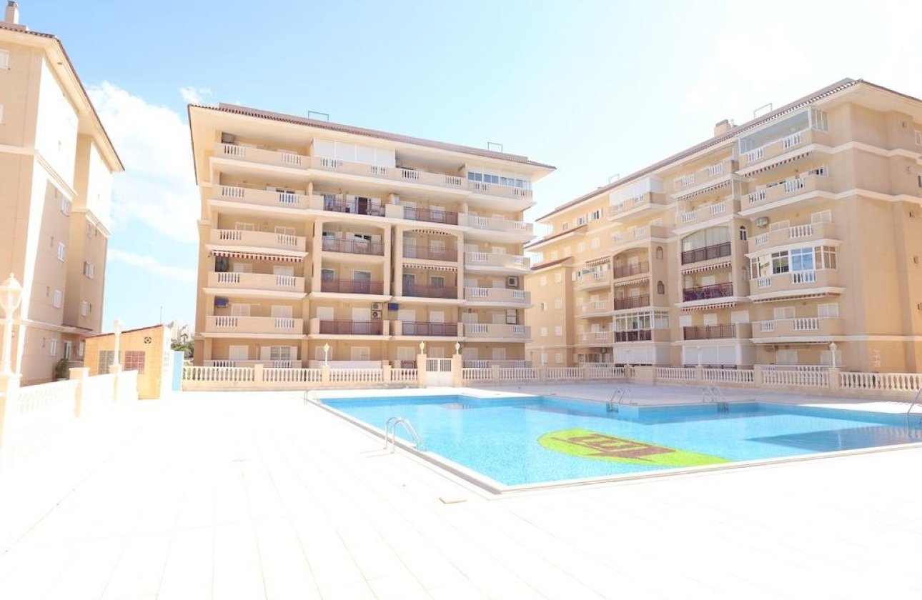 Herverkoop - Appartement -
Torrevieja - Costa Blanca