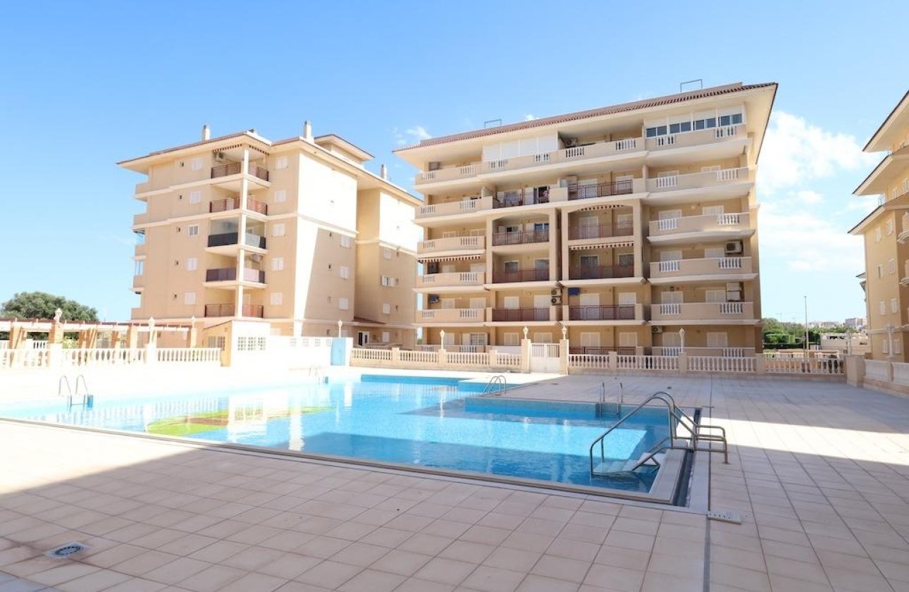 Herverkoop - Appartement -
Torrevieja - Costa Blanca