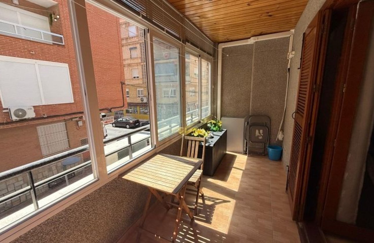 Herverkoop - Appartement -
Torrevieja - Costa Blanca