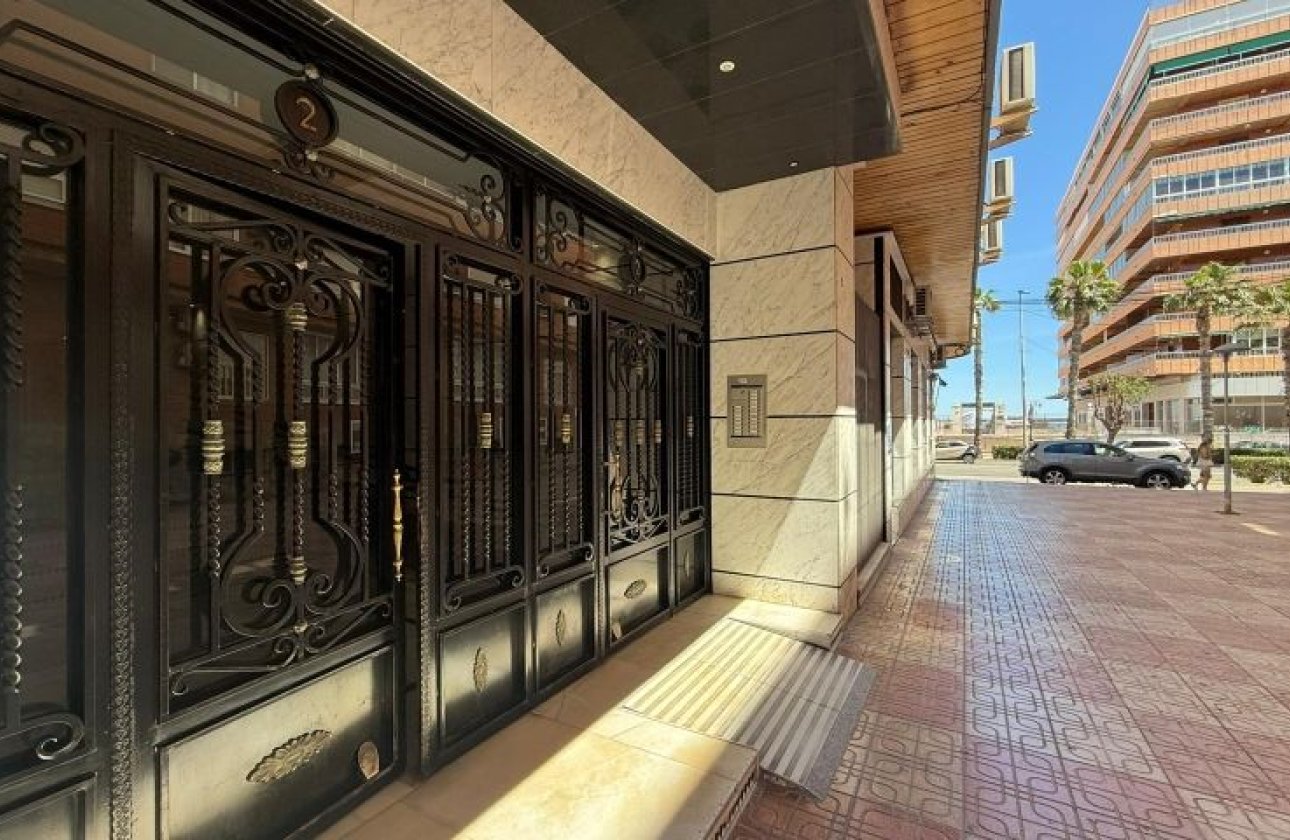 Herverkoop - Appartement -
Torrevieja - Costa Blanca