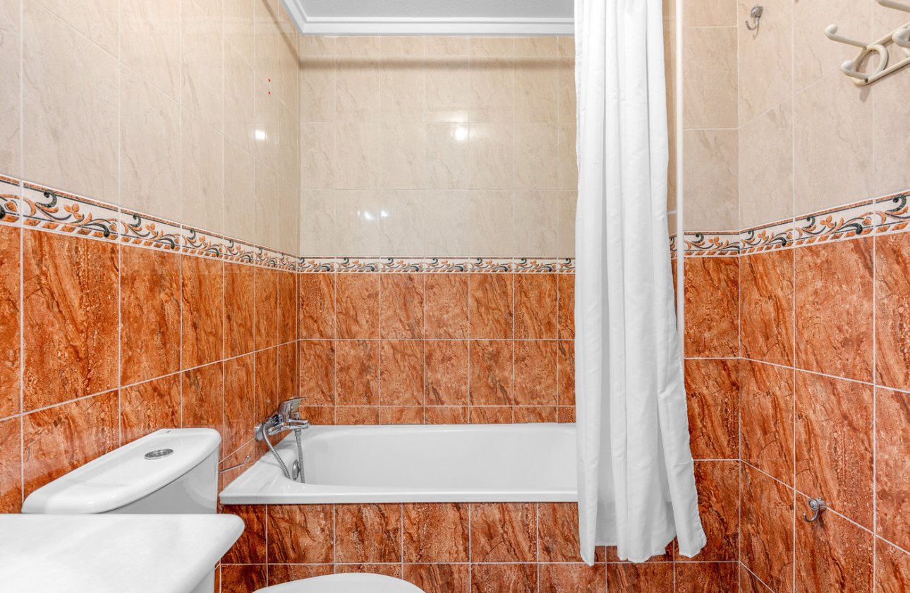 Herverkoop - Appartement -
Torrevieja - Costa Blanca