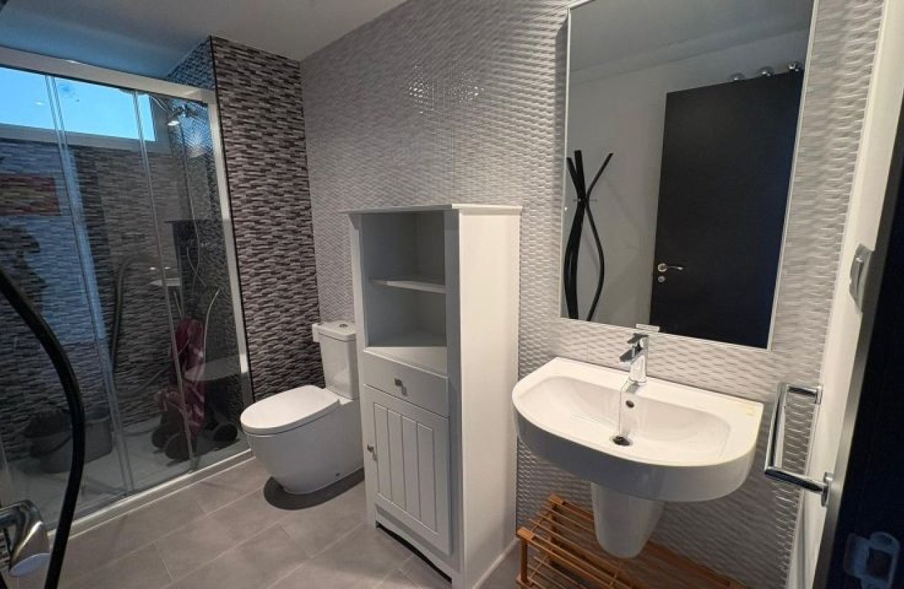 Herverkoop - Appartement -
Torrevieja - Costa Blanca