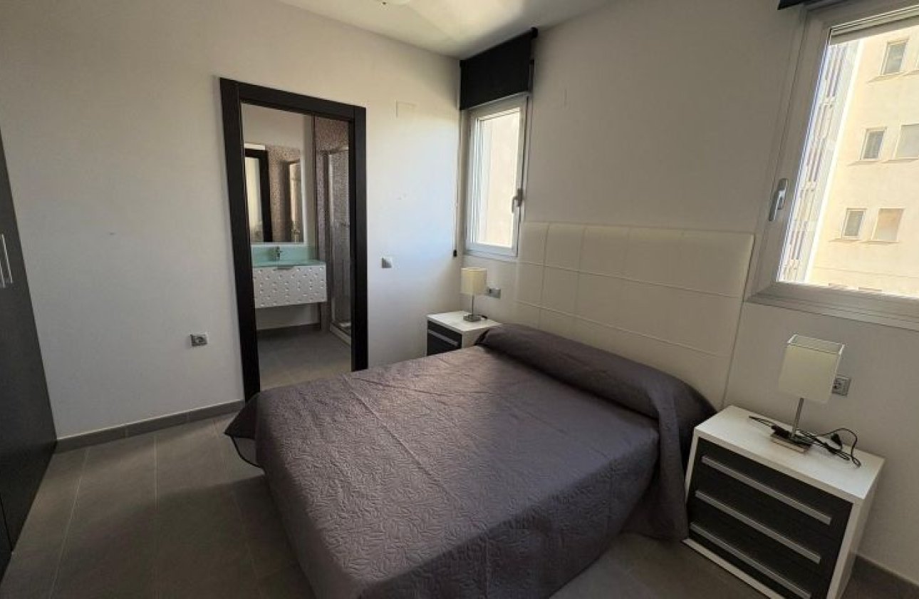 Herverkoop - Appartement -
Torrevieja - Costa Blanca