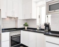 Herverkoop - Appartement -
Torrevieja - Costa Blanca