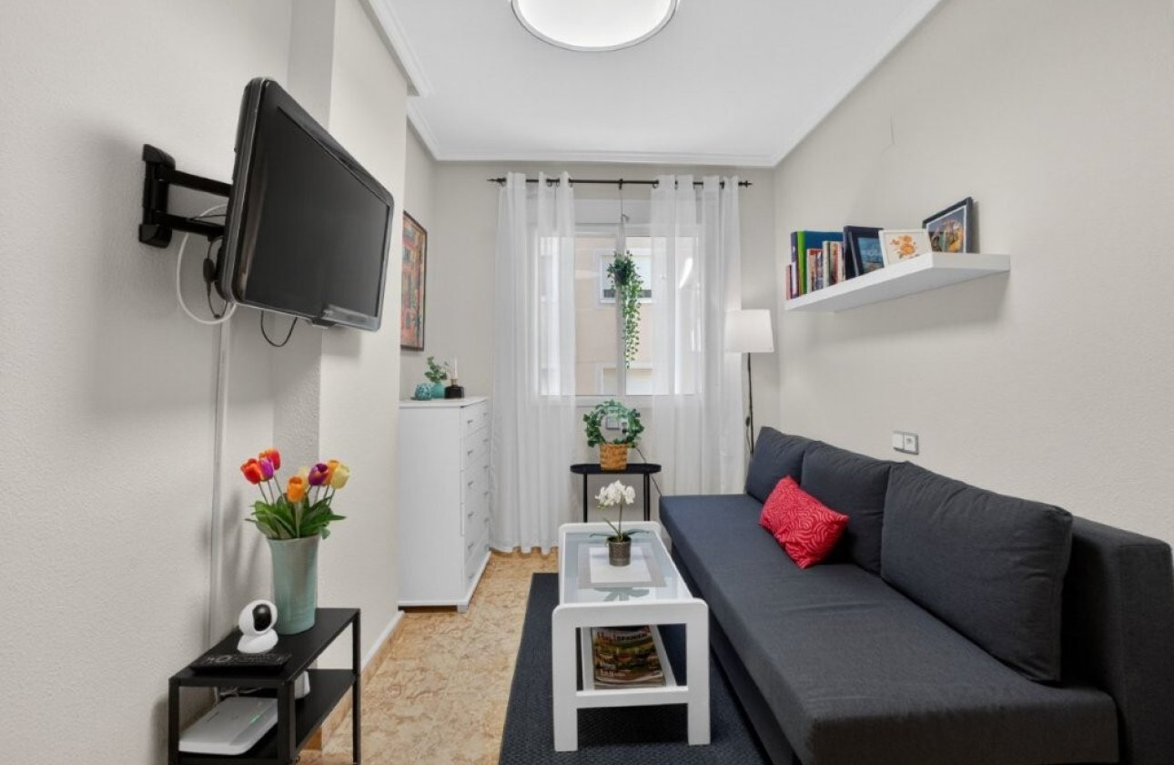 Herverkoop - Appartement -
Torrevieja - Costa Blanca