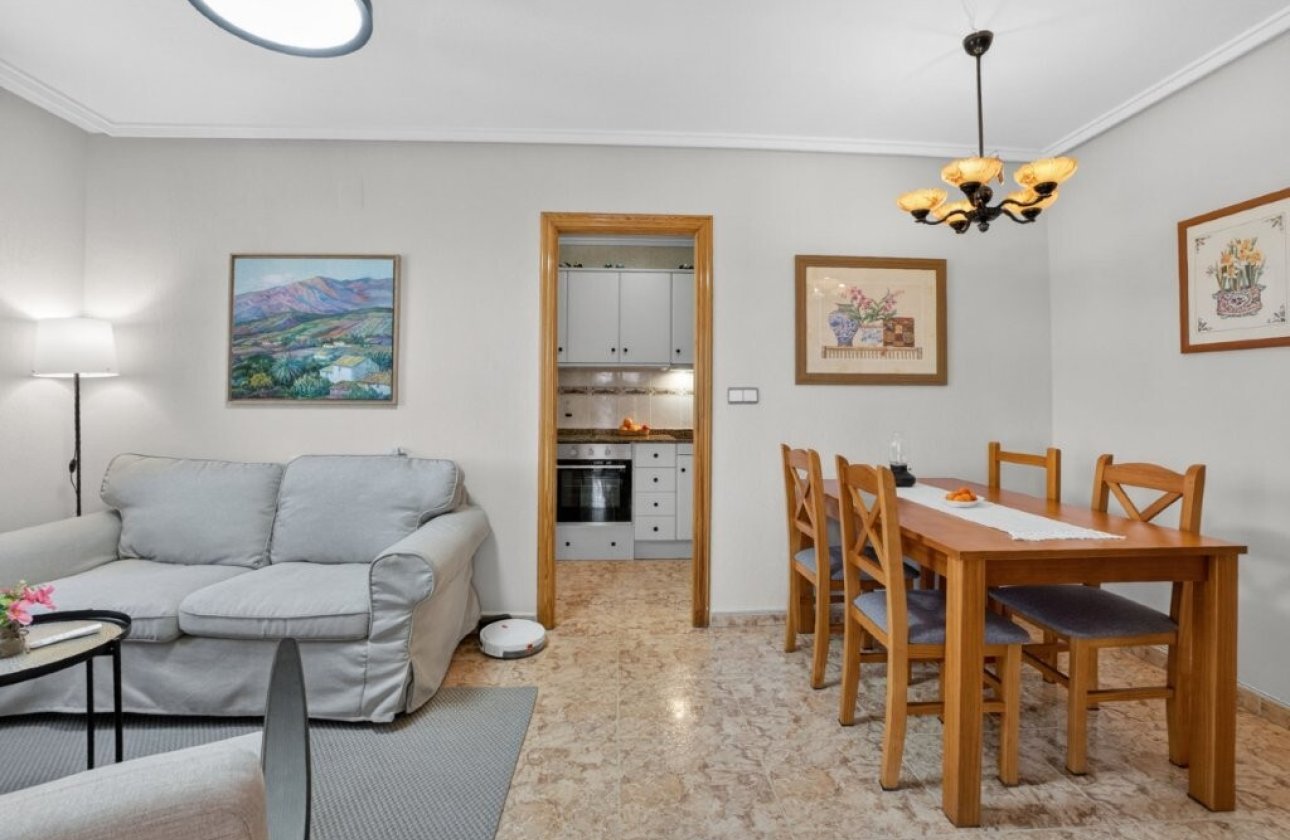 Herverkoop - Appartement -
Torrevieja - Costa Blanca