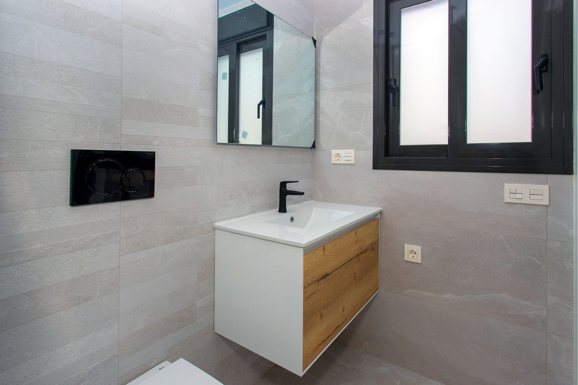 Herverkoop - Appartement -
Torrevieja - Costa Blanca