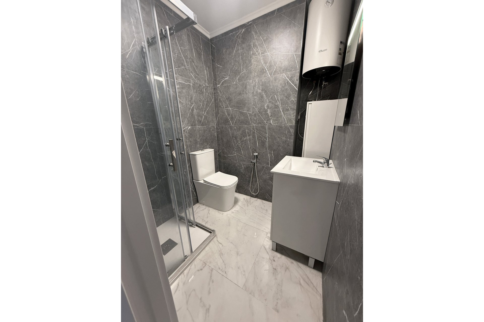 Herverkoop - Appartement -
Torrevieja - Costa Blanca