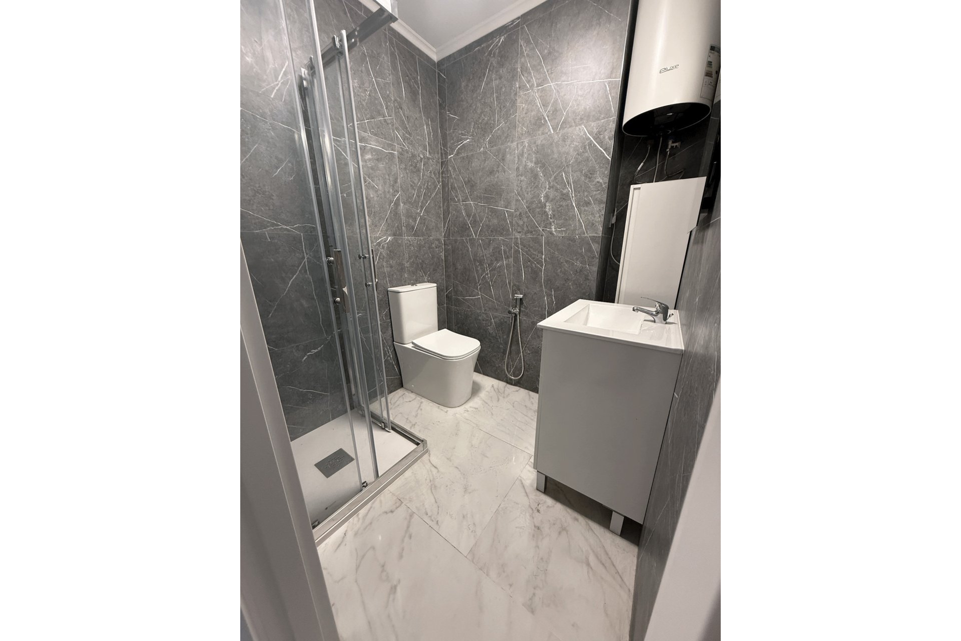 Herverkoop - Appartement -
Torrevieja - Costa Blanca