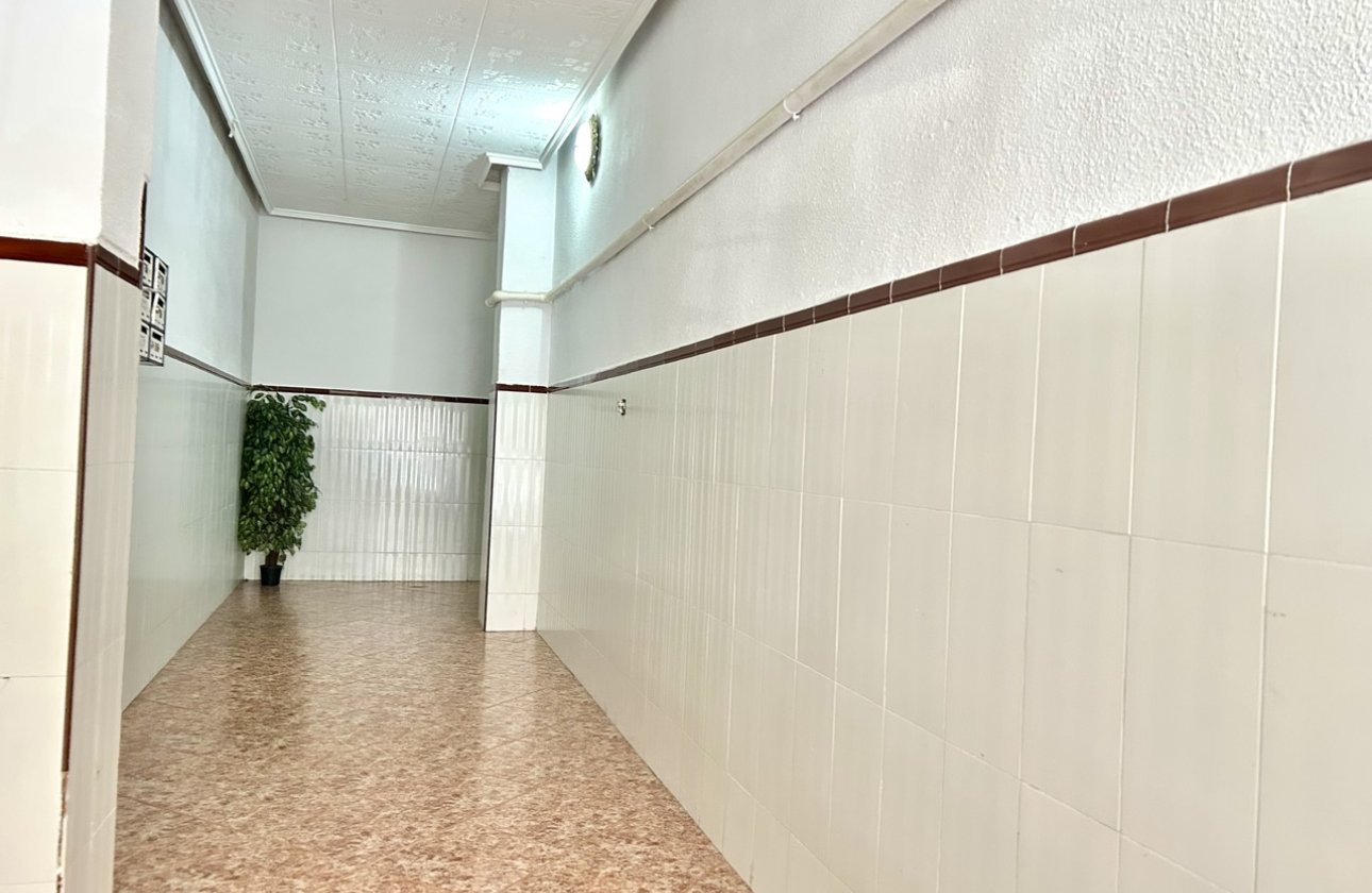 Herverkoop - Appartement -
Torrevieja - Costa Blanca