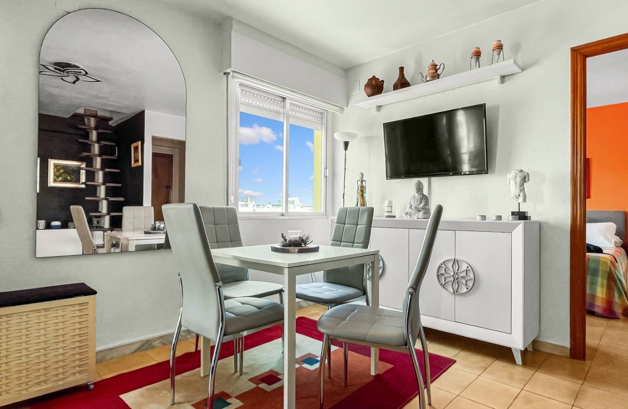 Herverkoop - Appartement -
Torrevieja - Costa Blanca