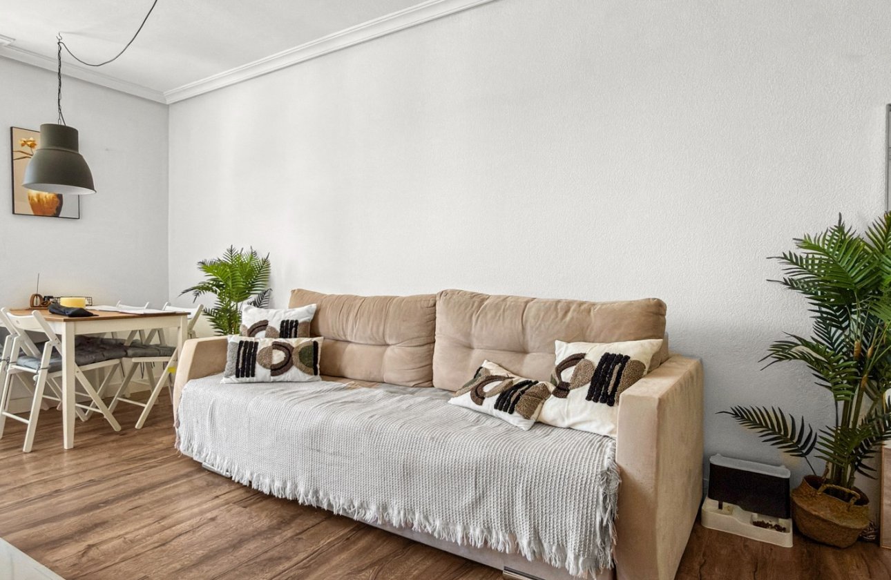Herverkoop - Appartement -
Torrevieja - Costa Blanca