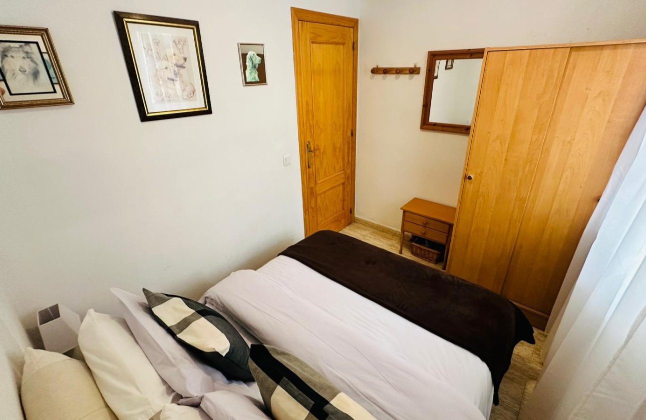 Herverkoop - Appartement -
Torrevieja - Costa Blanca
