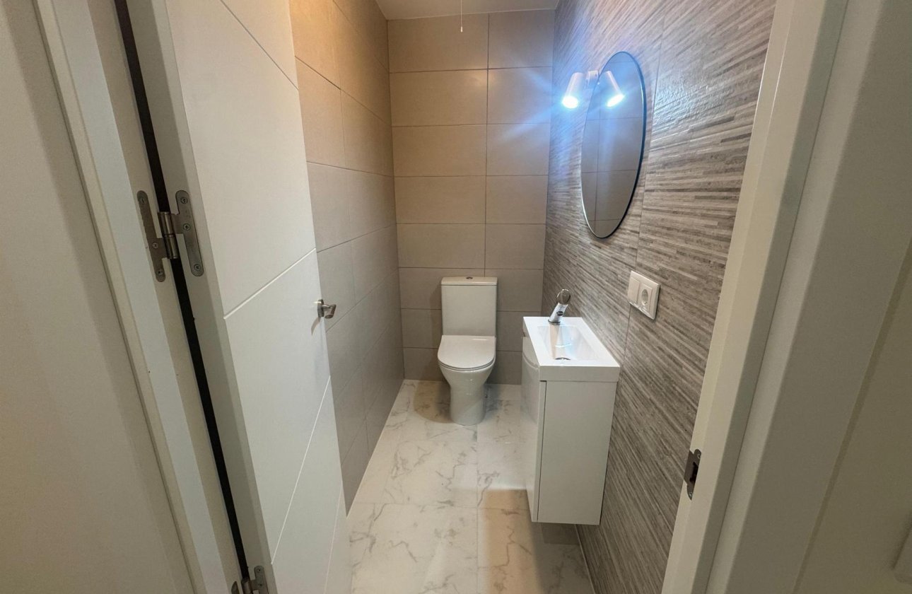 Herverkoop - Appartement -
Torrevieja - Costa Blanca