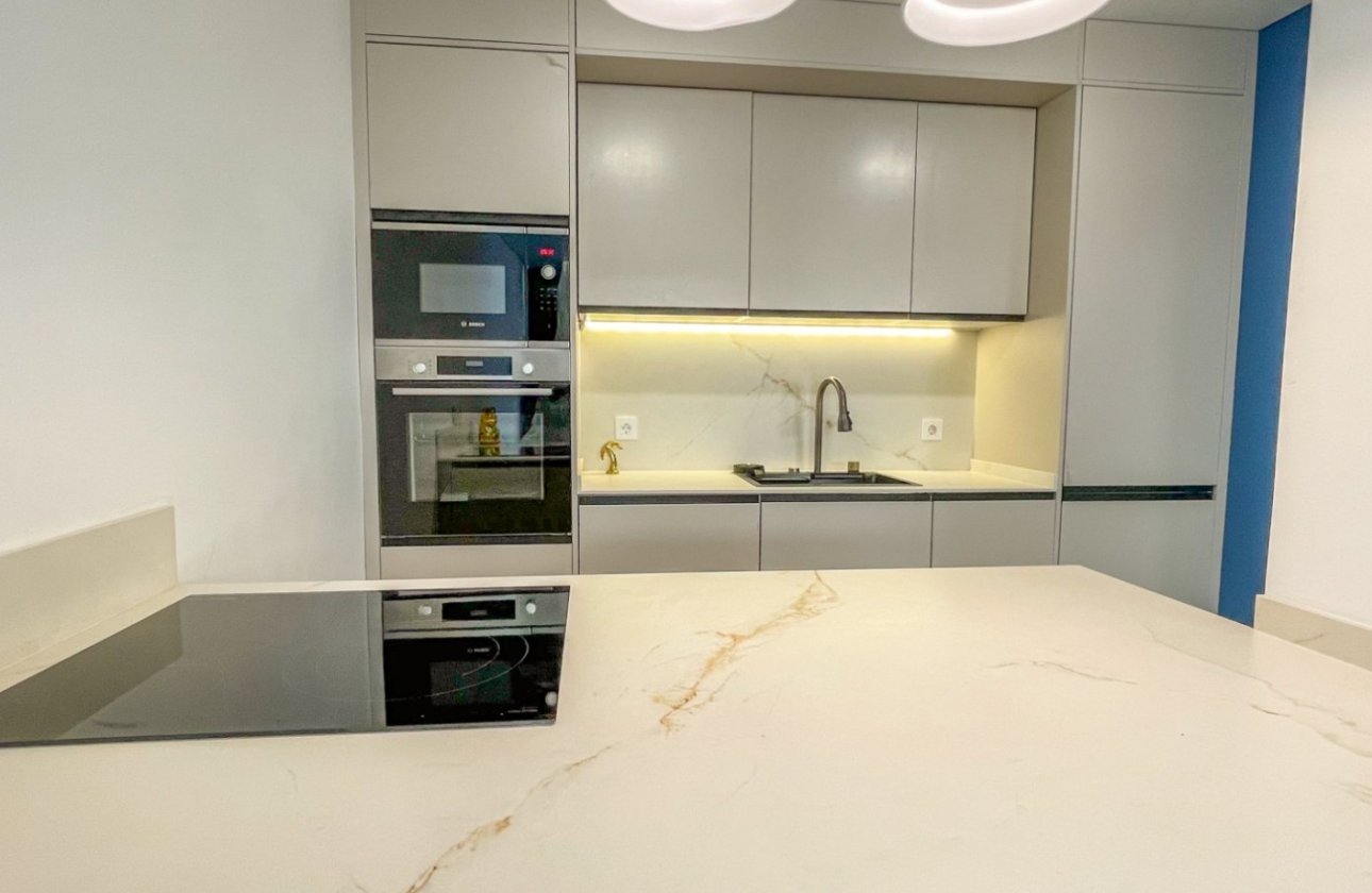 Herverkoop - Appartement -
Torrevieja - Costa Blanca