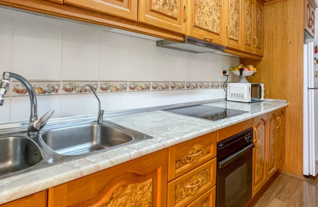 Herverkoop - Appartement -
Torrevieja - Costa Blanca