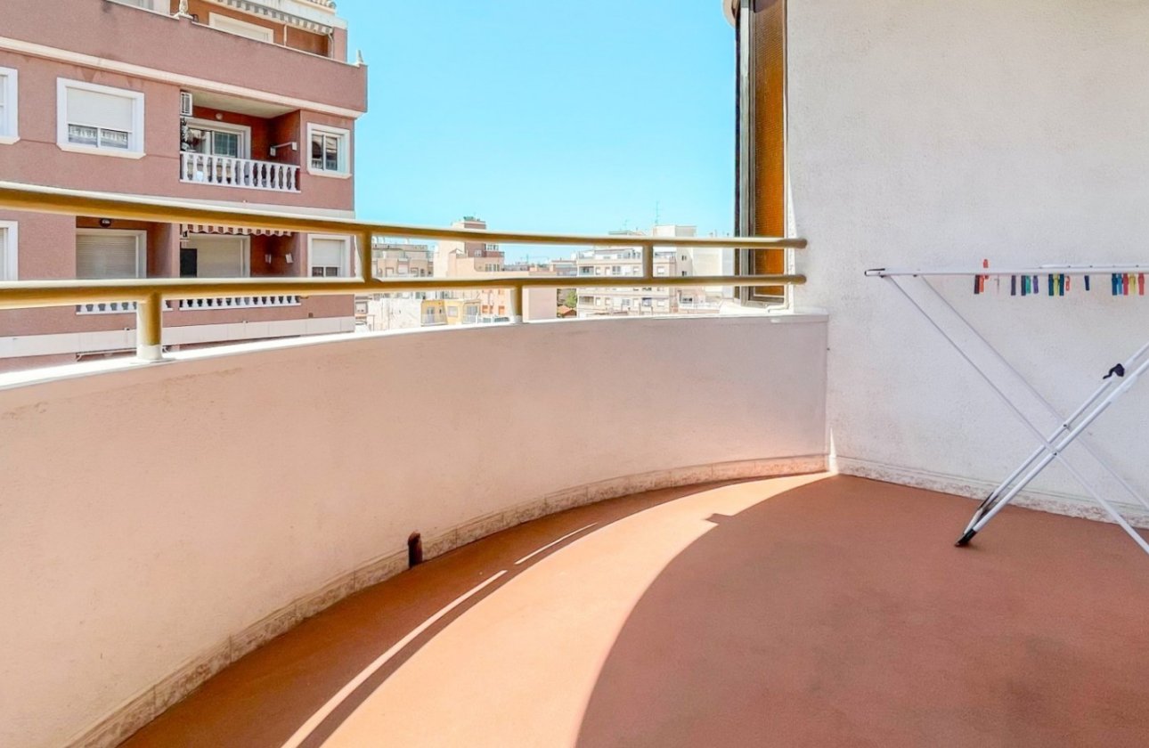 Herverkoop - Appartement -
Torrevieja - Costa Blanca