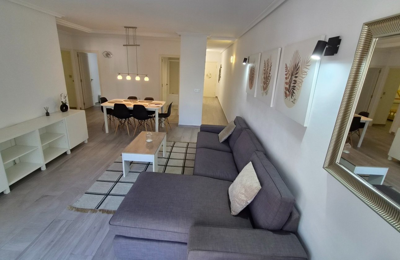Herverkoop - Appartement -
Torrevieja - Costa Blanca