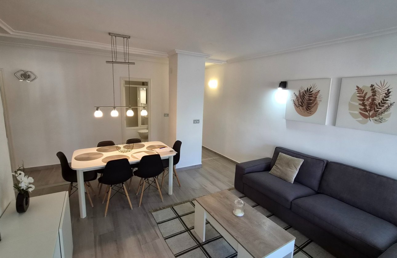 Herverkoop - Appartement -
Torrevieja - Costa Blanca