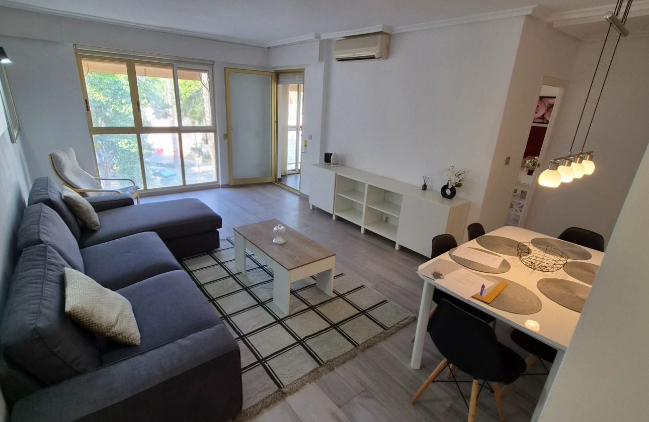 Herverkoop - Appartement -
Torrevieja - Costa Blanca