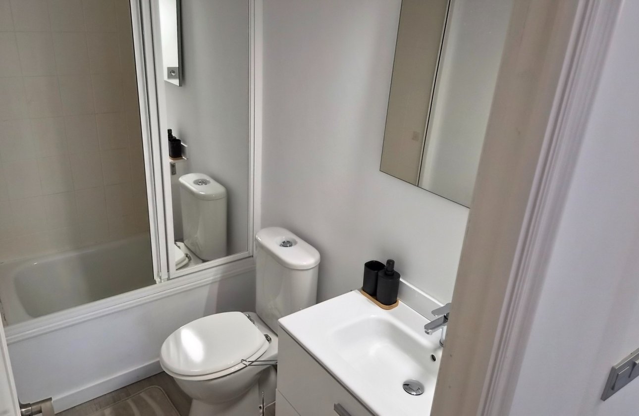 Herverkoop - Appartement -
Torrevieja - Costa Blanca