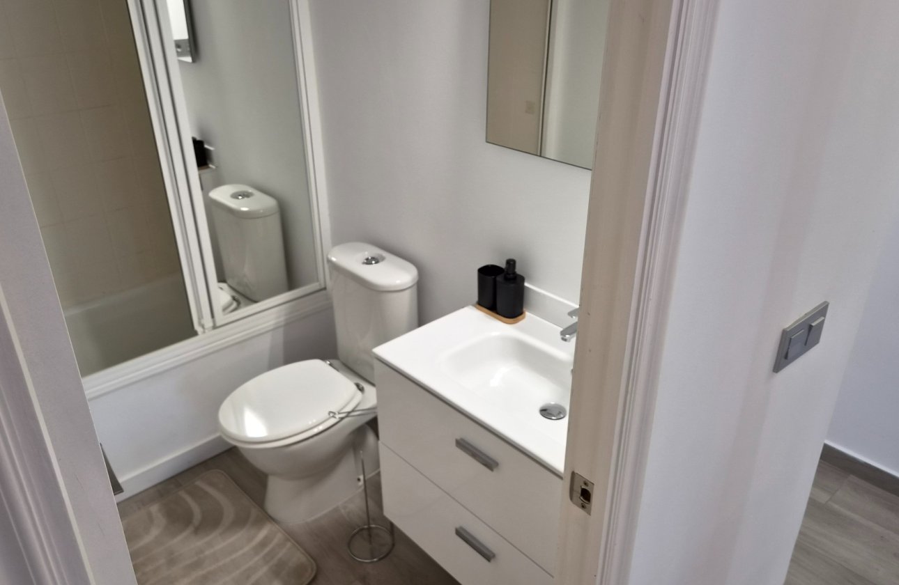 Herverkoop - Appartement -
Torrevieja - Costa Blanca