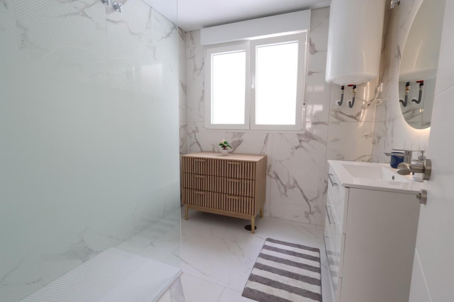 Herverkoop - Appartement -
Torrevieja - Costa Blanca