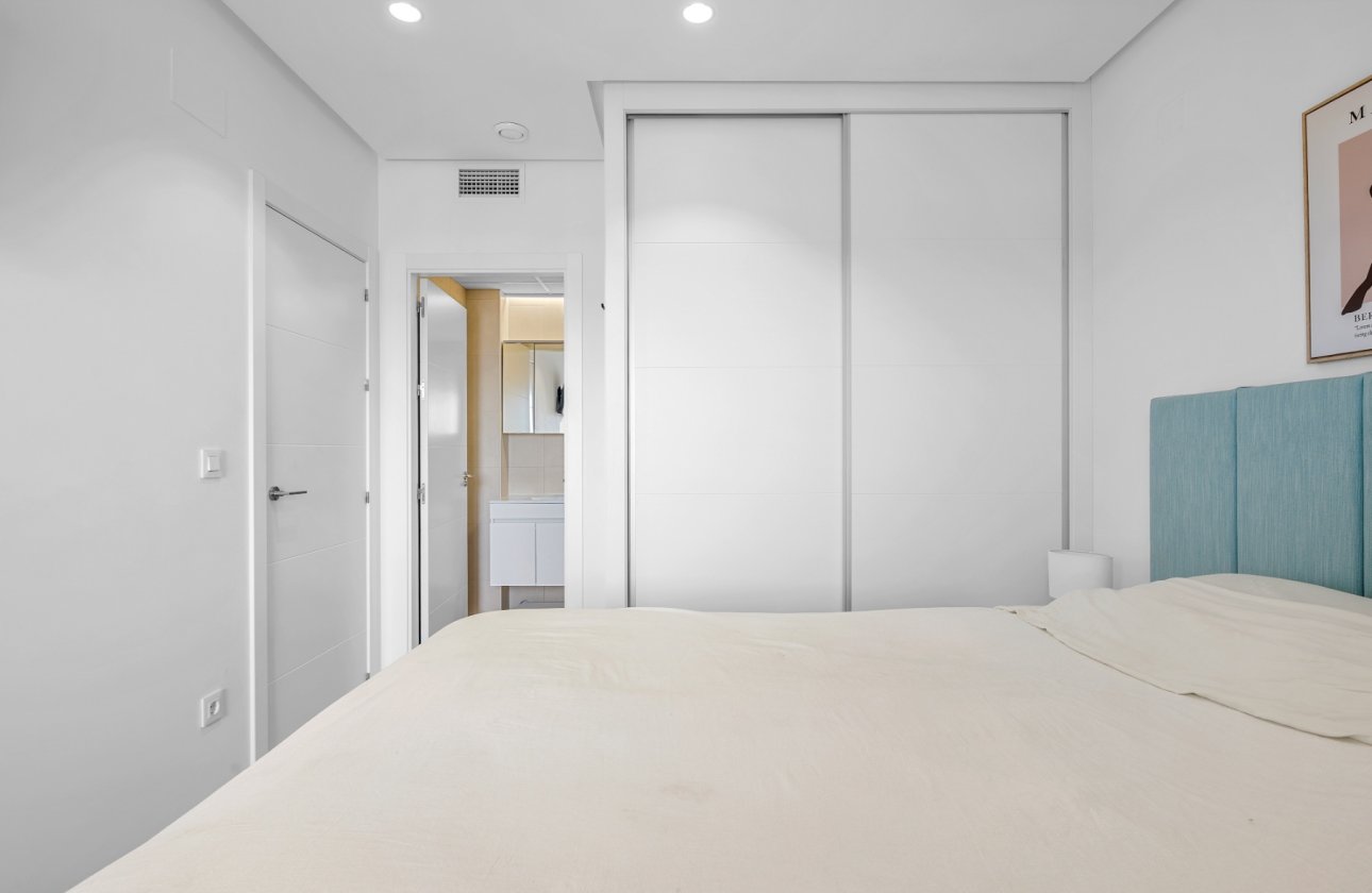 Herverkoop - Appartement -
Torrevieja - Costa Blanca