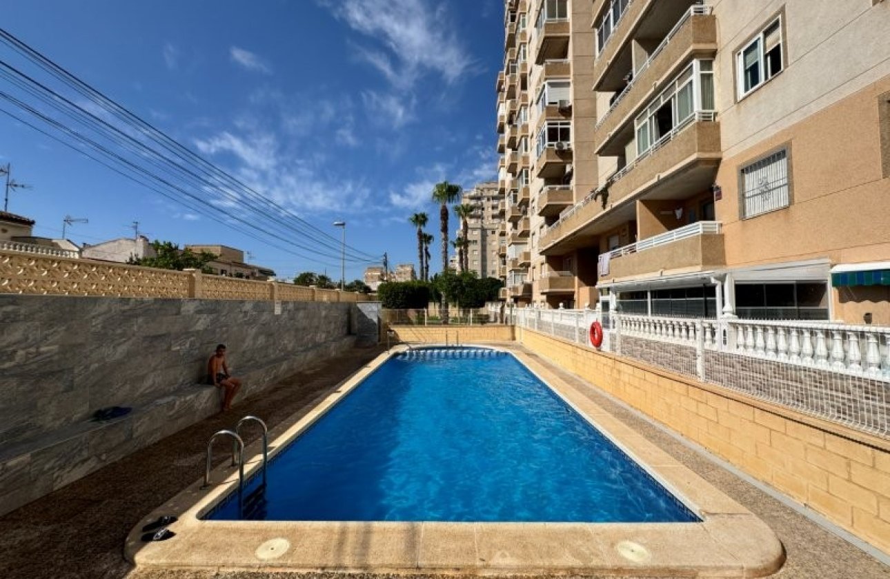 Herverkoop - Appartement -
Torrevieja - Costa Blanca