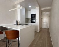 Herverkoop - Appartement -
Torrevieja - Costa Blanca