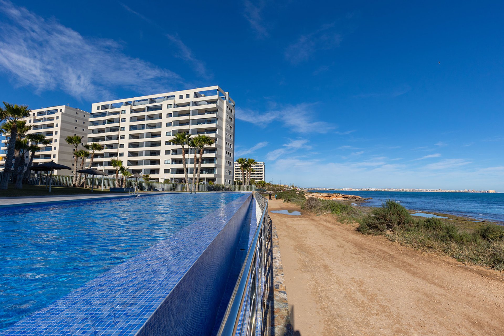 Herverkoop - Appartement -
Torrevieja - Costa Blanca