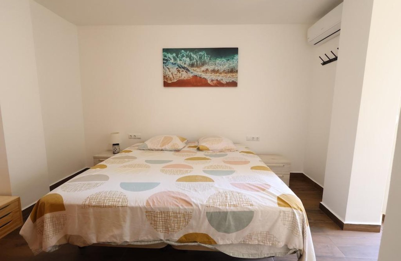 Herverkoop - Appartement -
Torrevieja - Costa Blanca