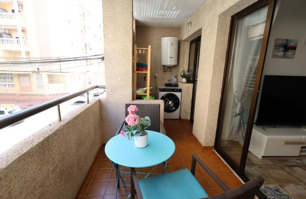 Herverkoop - Appartement -
Torrevieja - Costa Blanca