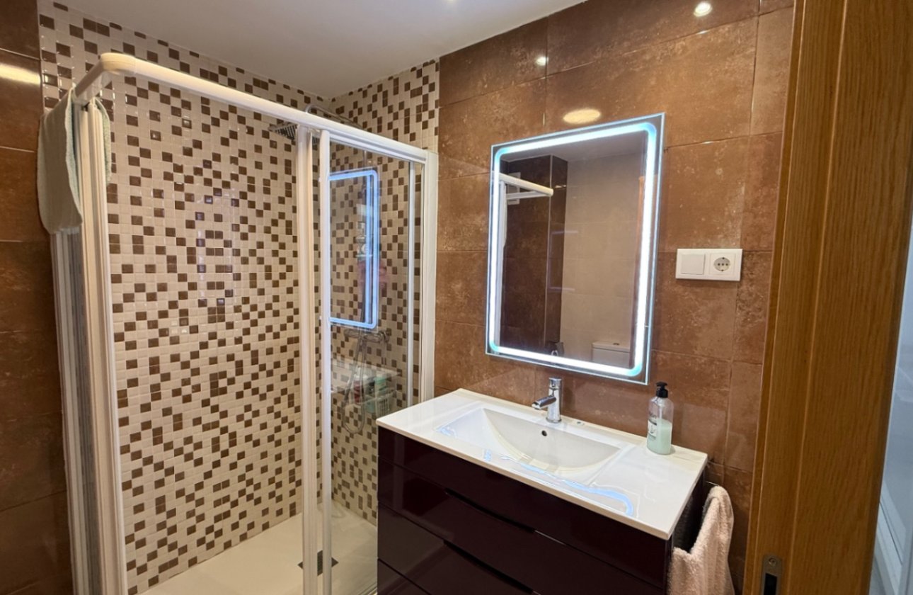 Herverkoop - Appartement -
Torrevieja - Costa Blanca