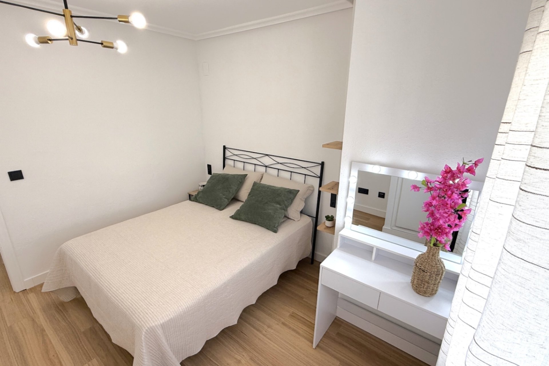 Herverkoop - Appartement -
Torrevieja - Costa Blanca