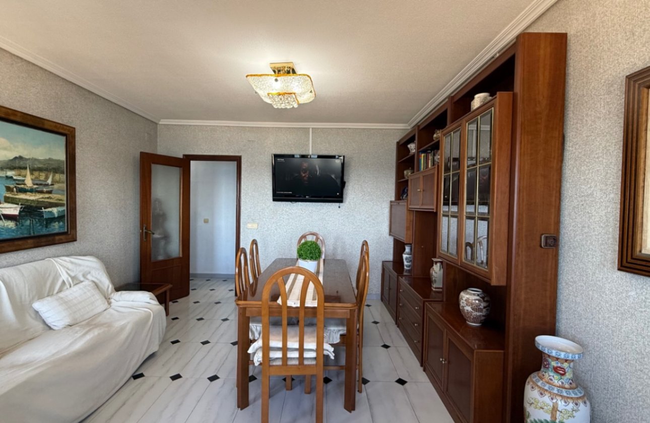 Herverkoop - Appartement -
Torrevieja - Costa Blanca