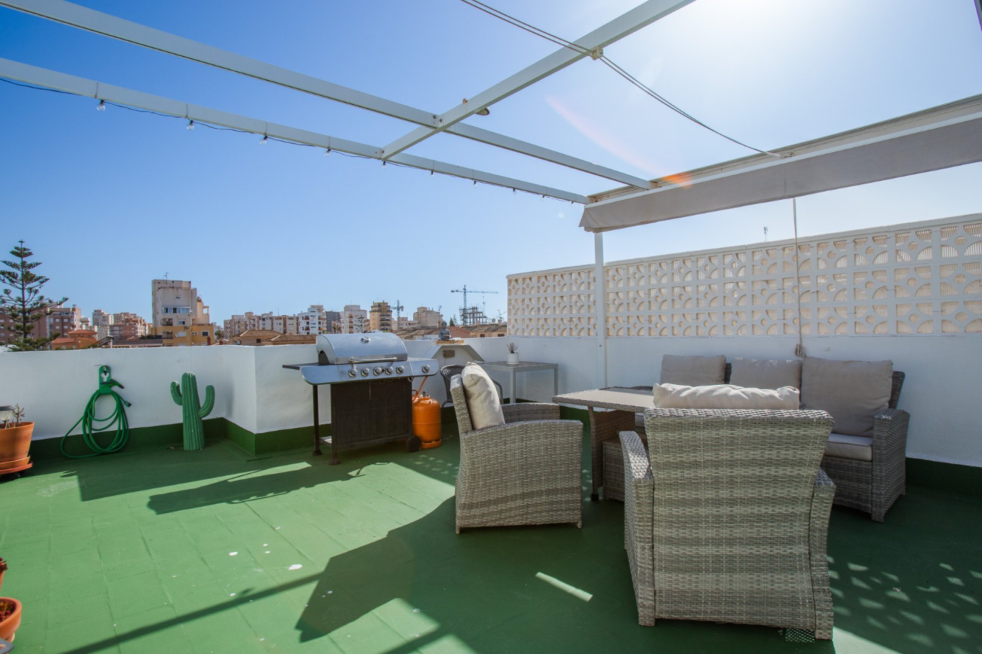 Herverkoop - Appartement -
Torrevieja - Costa Blanca