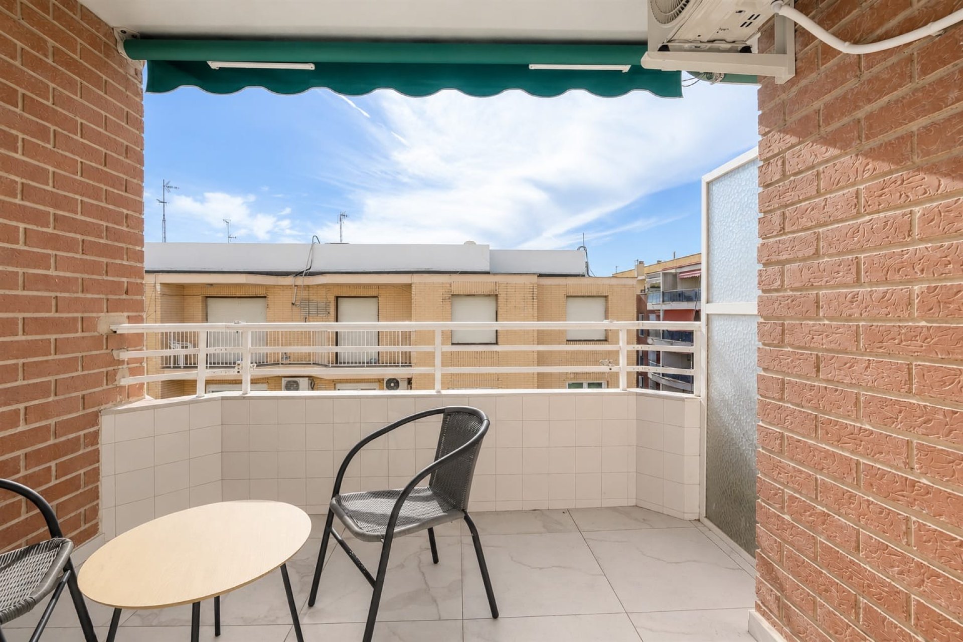 Herverkoop - Appartement -
Torrevieja - Costa Blanca