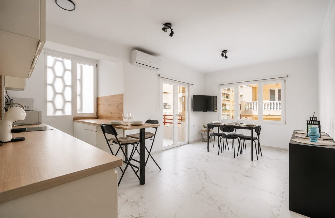 Herverkoop - Appartement -
Torrevieja - Costa Blanca