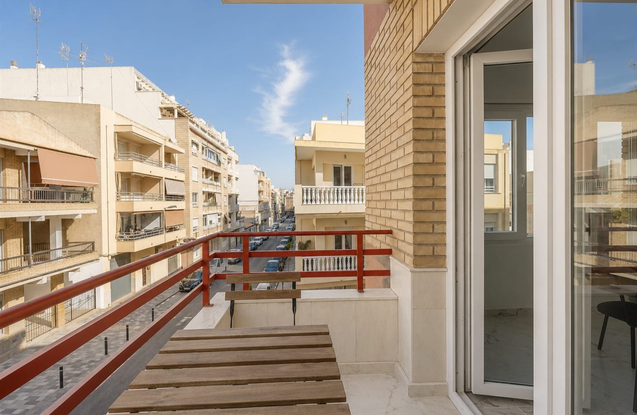 Herverkoop - Appartement -
Torrevieja - Costa Blanca