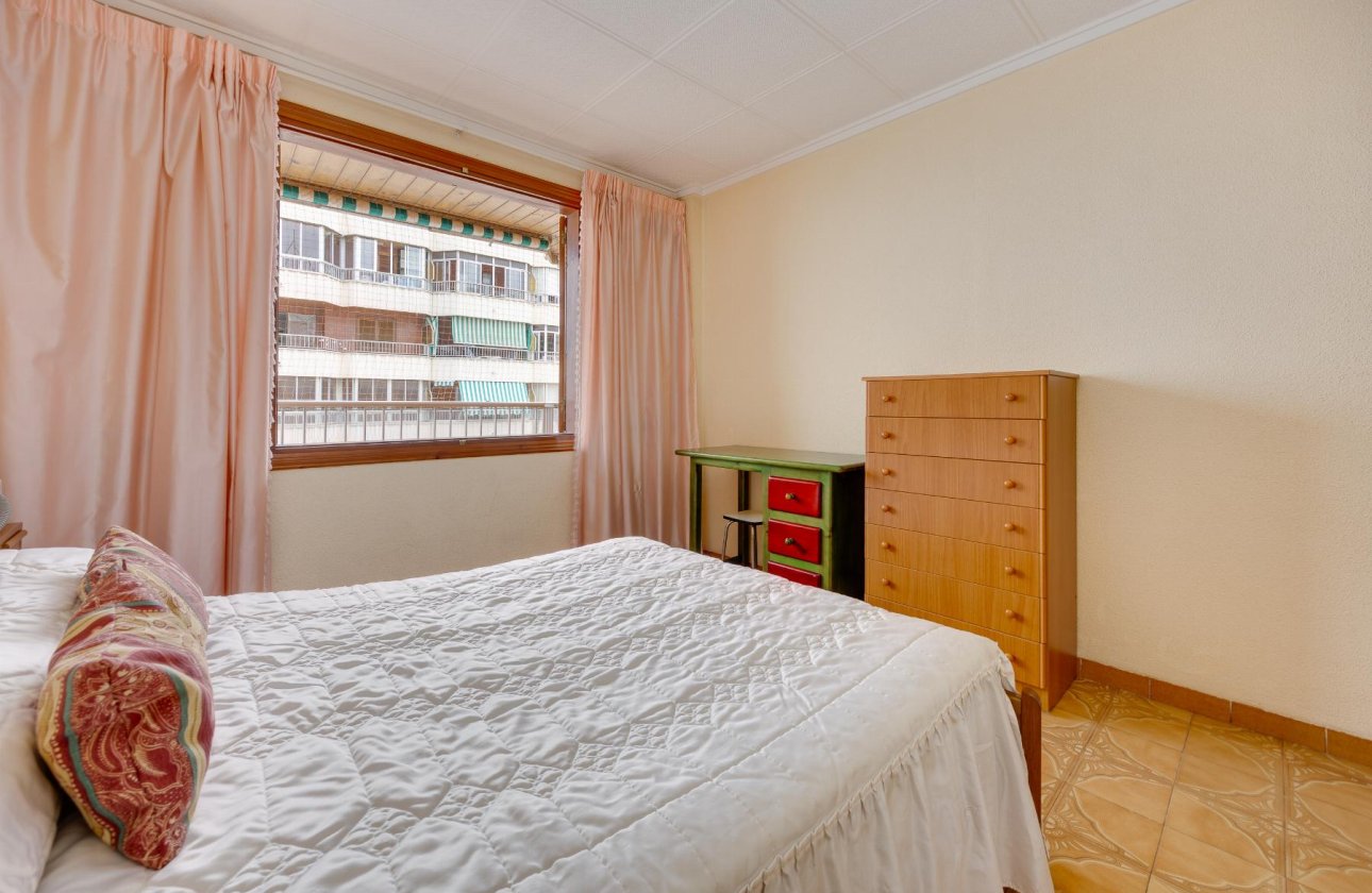 Herverkoop - Appartement -
Torrevieja - Costa Blanca