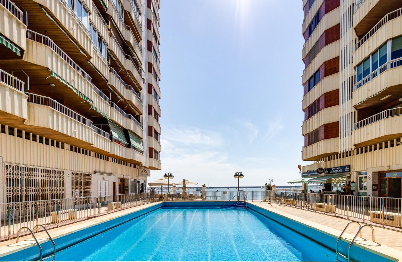 Herverkoop - Appartement -
Torrevieja - Costa Blanca