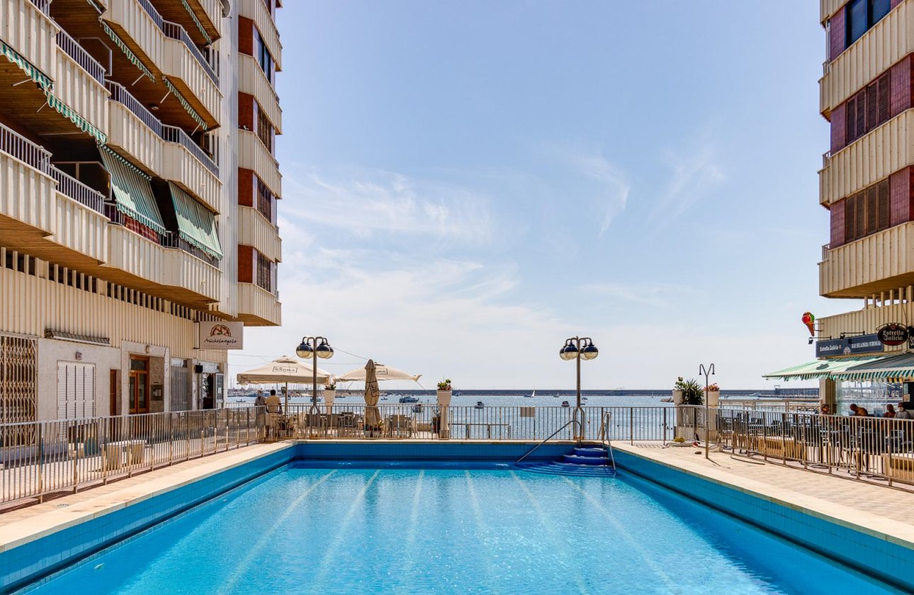 Herverkoop - Appartement -
Torrevieja - Costa Blanca