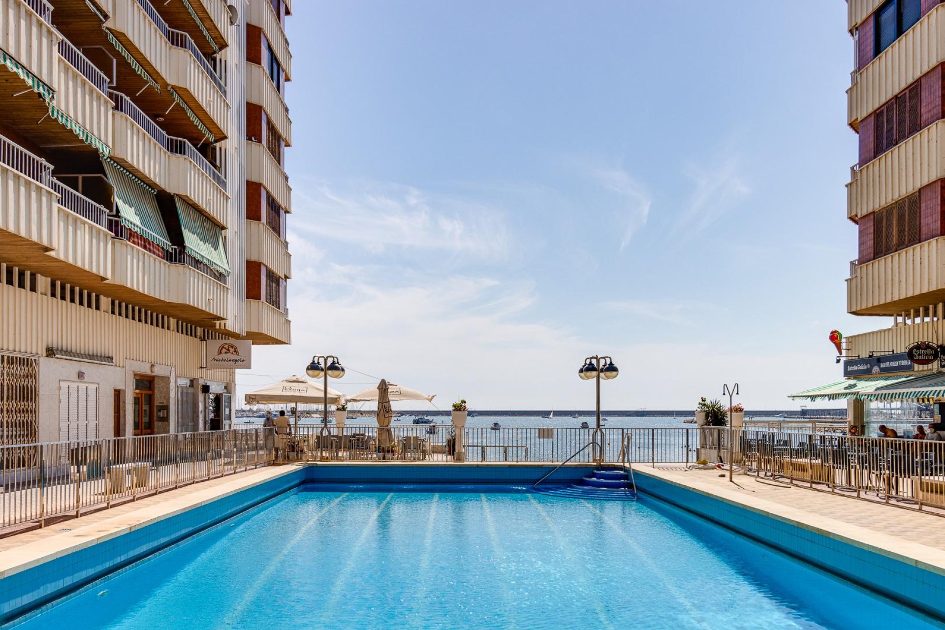 Herverkoop - Appartement -
Torrevieja - Costa Blanca