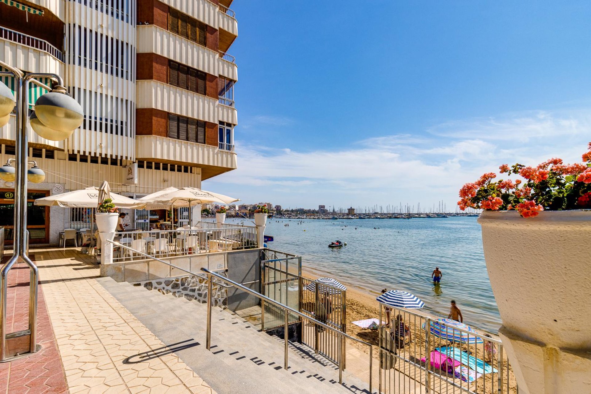Herverkoop - Appartement -
Torrevieja - Costa Blanca